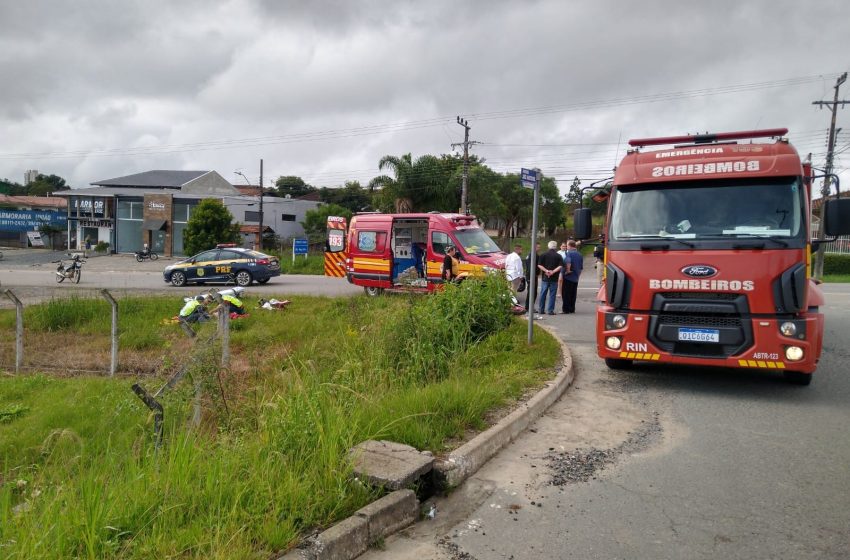  Motoqueiro é encaminhado ao Hospital com fratura exposta