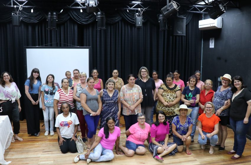  CRAS – Serra Alta recebe vereadoras para um bate papo com grupo de mulheres do SCFV