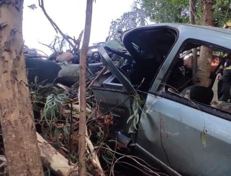  Capotamento na SC-418 deixa condutor gravemente ferido