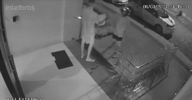  Adolescente de 17 anos é suspeito de matar jovem de 18 a queima roupa