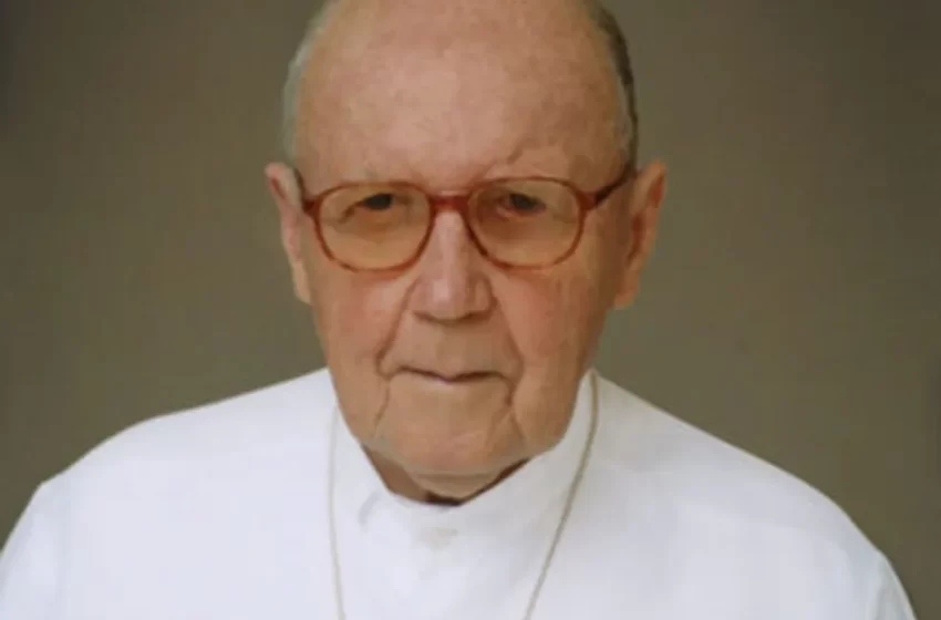  Papa Francisco autoriza nova etapa para santificar padre de SC