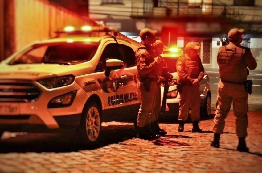  Jovem vítima de sequestro é encontrada em obra com pernas e mãos amarradas