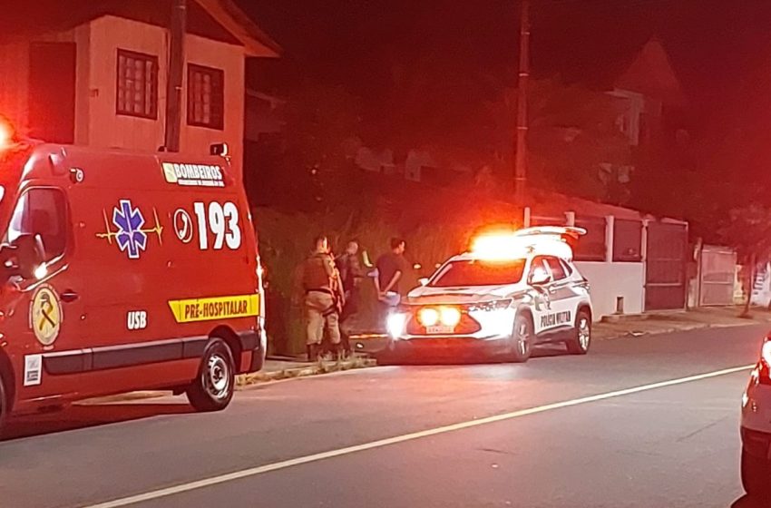  AGRESSÃO: Mulher fica ferida após briga