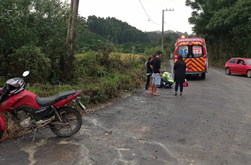  ACIDENTE: Jovem se feriu ao acidentar-se de moto