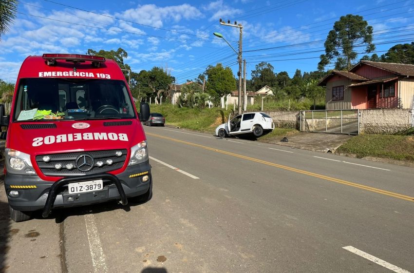  Capotamento em Campo Alegre na Manhã desta segunda-feira