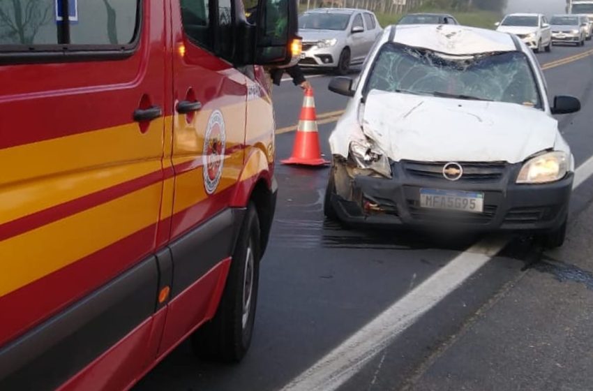  Motoqueiro sofre fratura exposta em acidente na manhã desta terça