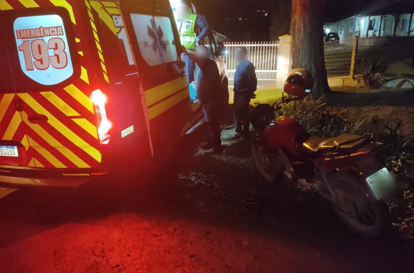  Idoso sofre queda de moto e é conduzido ao Hospital