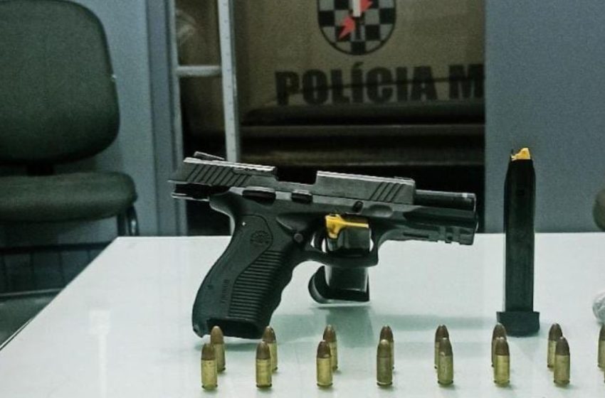 Homem é preso por posse ilegal de arma de fogo