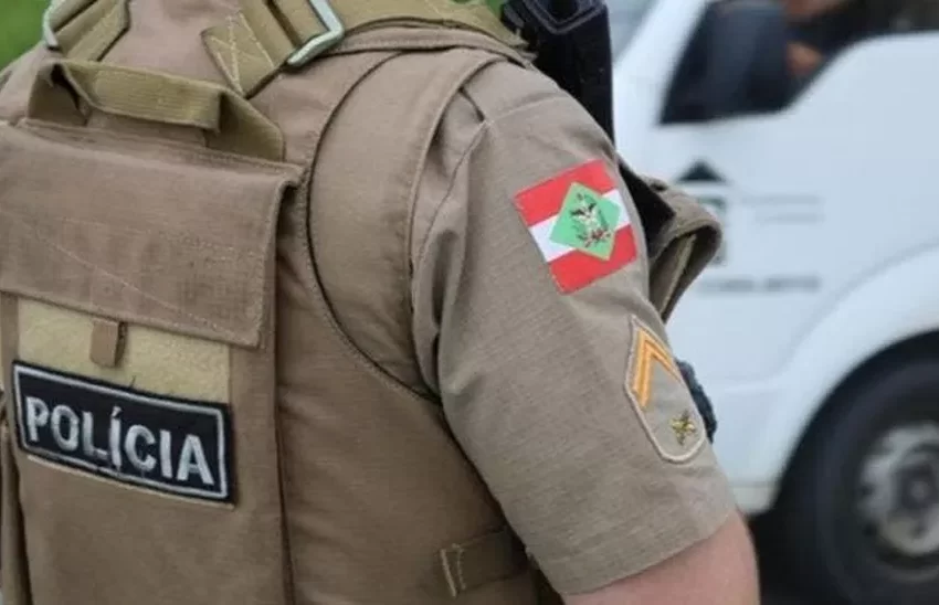  AGRESSÃO: mulher finge pedir pizza e aciona Polícia Militar