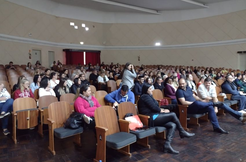  AUTISMO: Assunto volta a ser destaque na Câmara