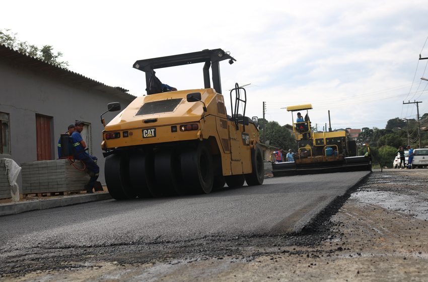  Inicia a pavimentação asfáltica na Estrada das Neves