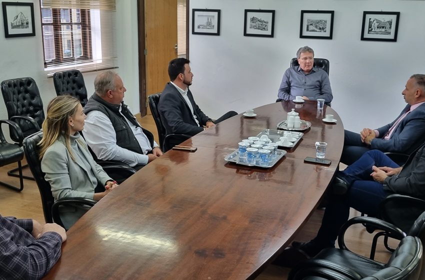  Parceria entre Prefeitura e Judiciário