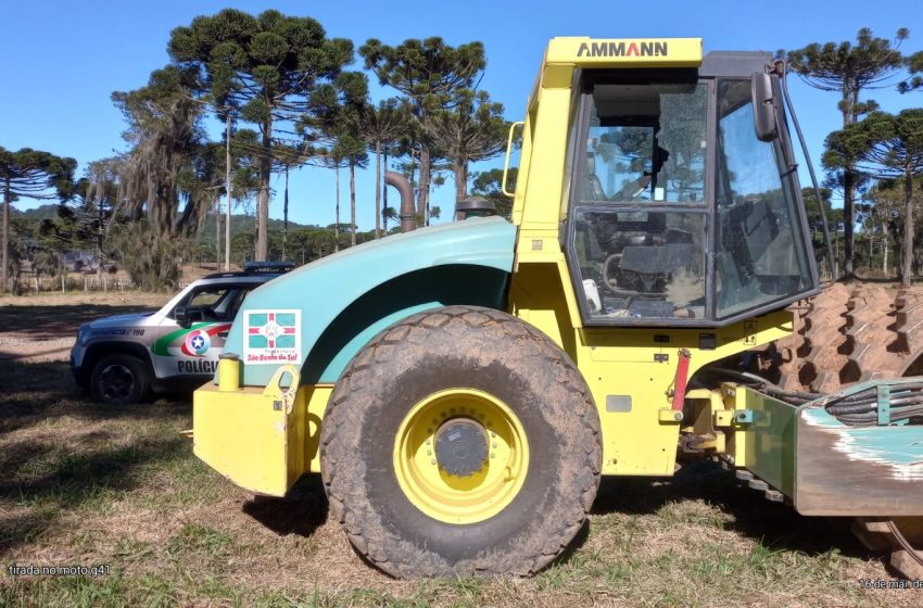  QUEBRADEIRA: vandalismo na Secretaria de Obras