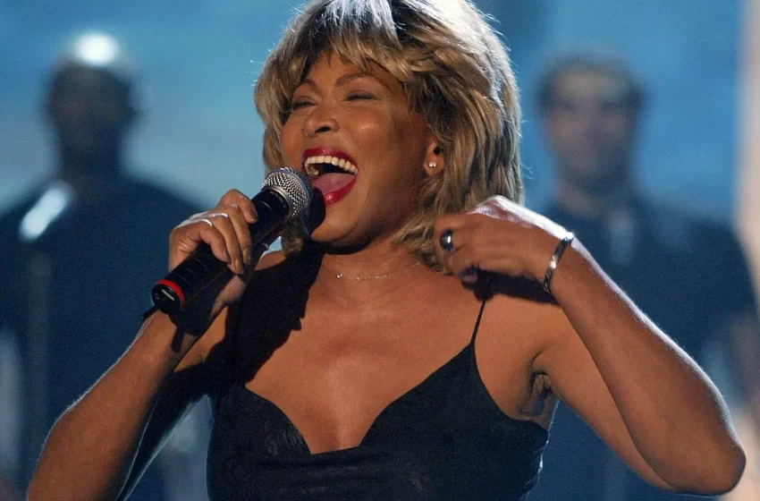  Morre aos 83 anos, Tina Turner, cantora americana rainha do rock n’ roll