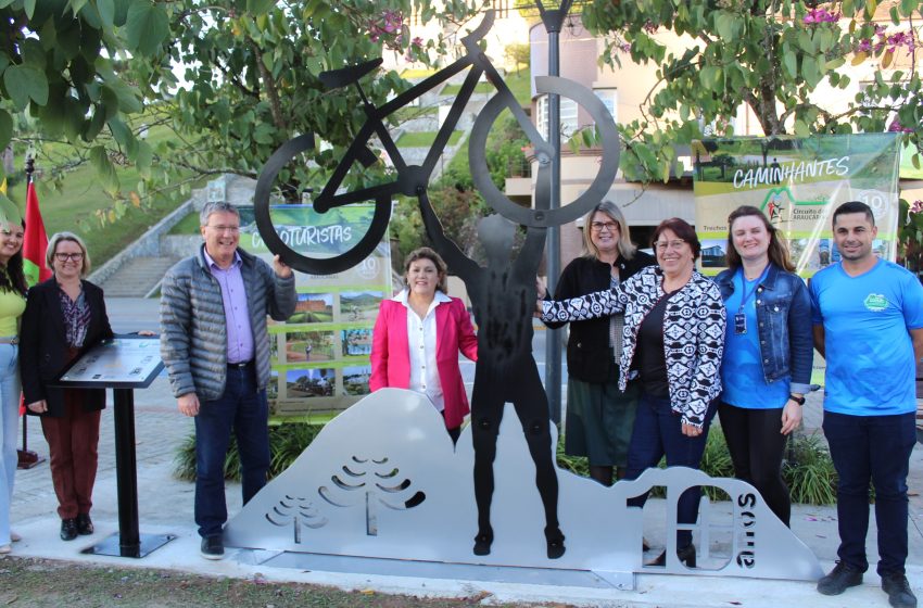  MONUMENTO: Dez anos do “Circuito das Araucárias”