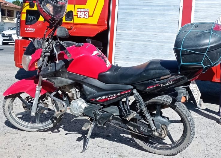  Motociclista e garupa feridos em acidente