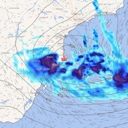  Defesa Civil alerta para risco de inundações e enxurradas em SC