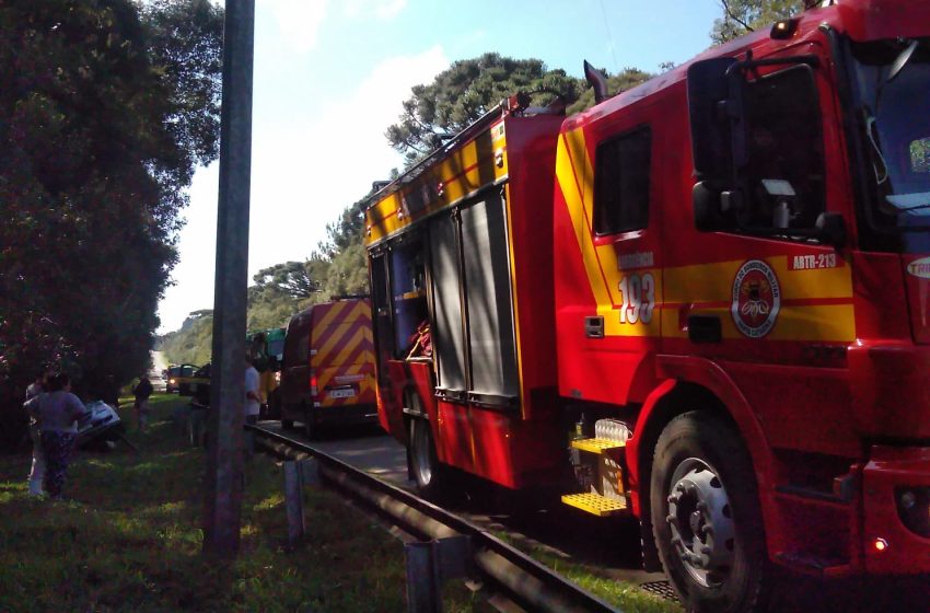  SAÍDA DE PISTA: duas pessoa são conduzidas ao Hospital