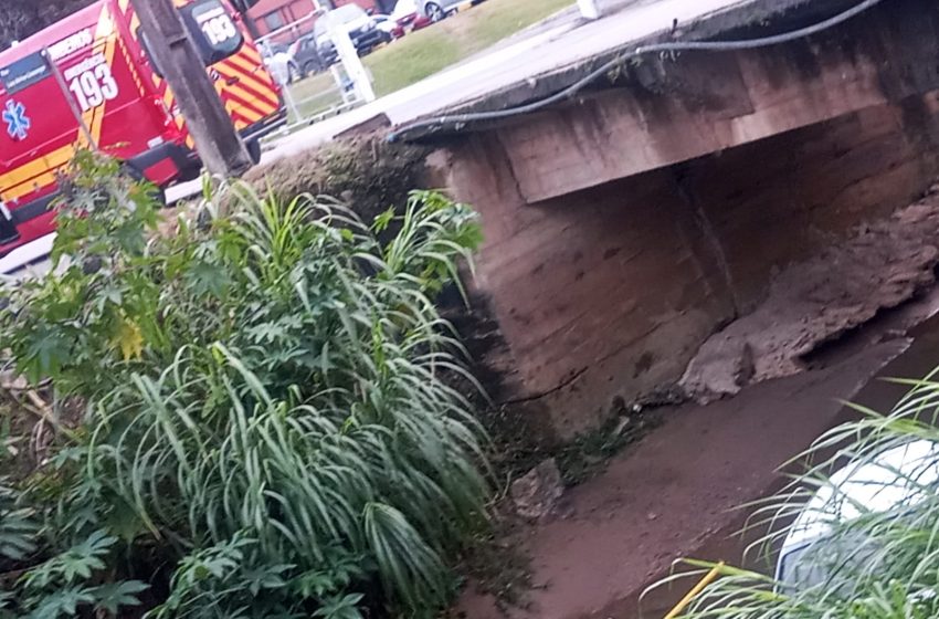  Saída de pista no bairro Oxford