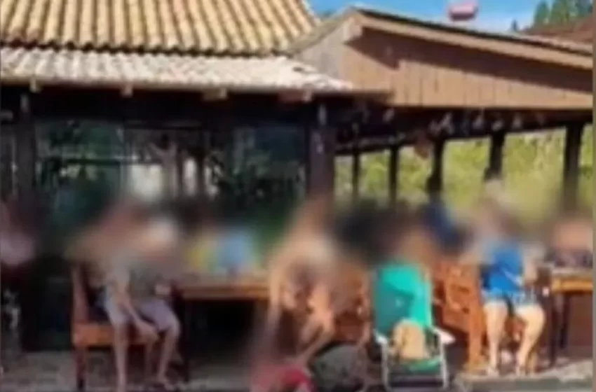  Criança de 4 anos é atacada por cão durante apresentação cultural