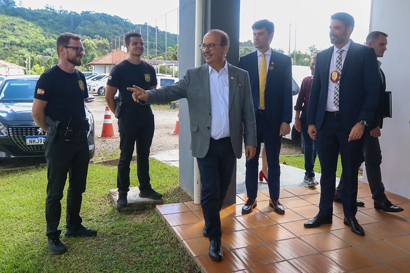  Governador anuncia concurso público para a Polícia Civil em Santa Catarina