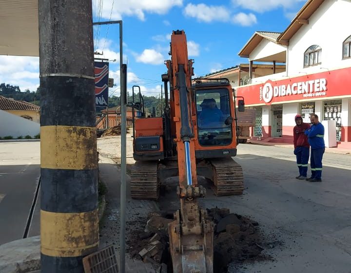  Atenção! Trânsito fechado na rua José Rückl neste sábado 