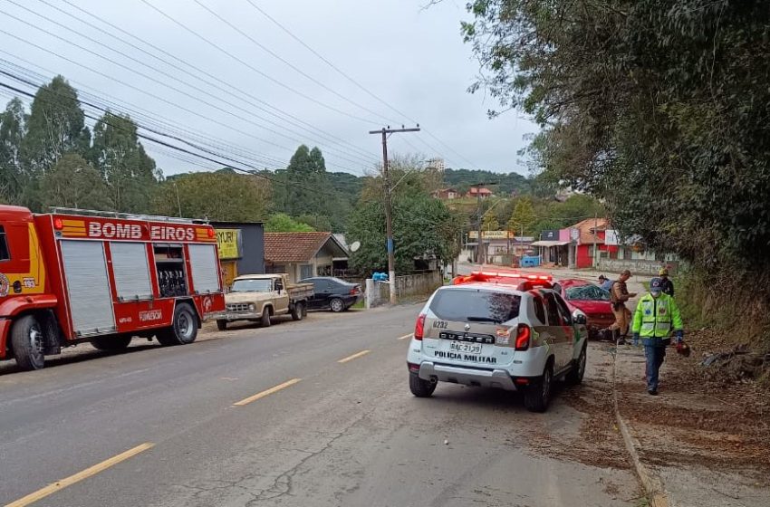  Capotamento deixou uma pessoa ferida