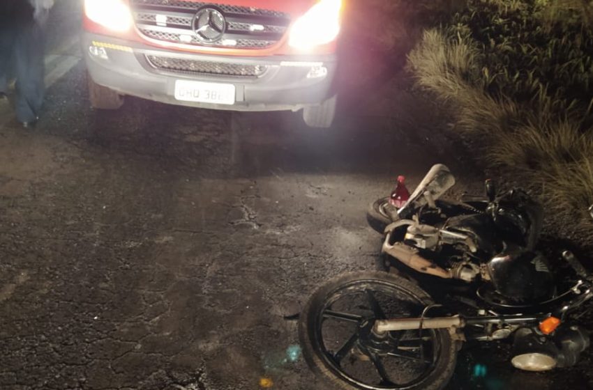  Queda de moto deixa homem ferido gravemente