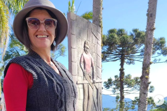  CONVITE: exposição “Arte que Denuncia, Combate e Previne”