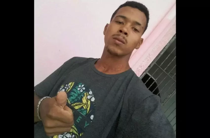  Jovem desaparece e família registra BO após um estranho atender ligação no celular dele