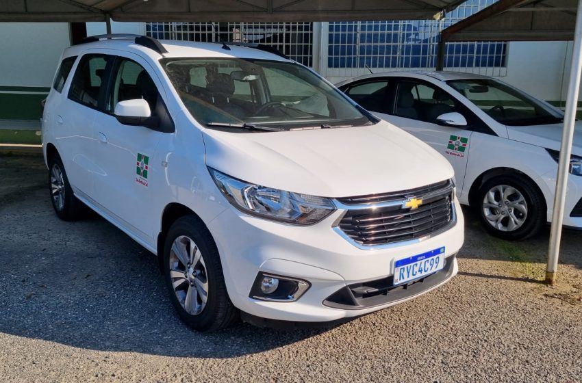  Secretaria de Assistência Social recebe novos veículos