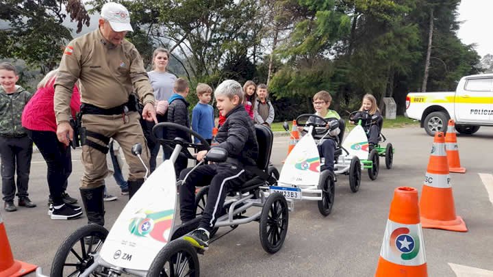  “QUARTEL ABERTO”  Postos da PMRv recebem visitantes de todas regiões