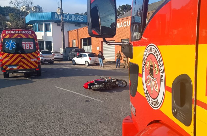  Mulher é conduzida ao hospital com suspeita de fratura