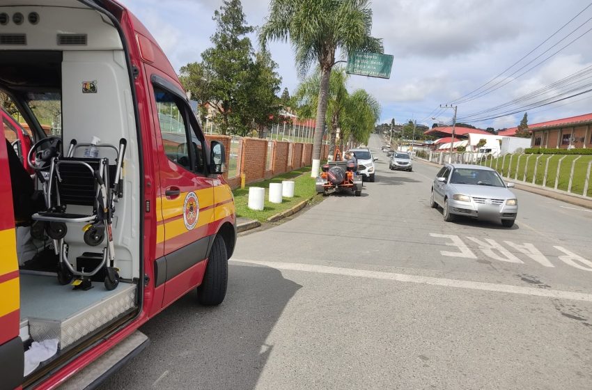  Triciclo e moto colidem no bairro Colonial