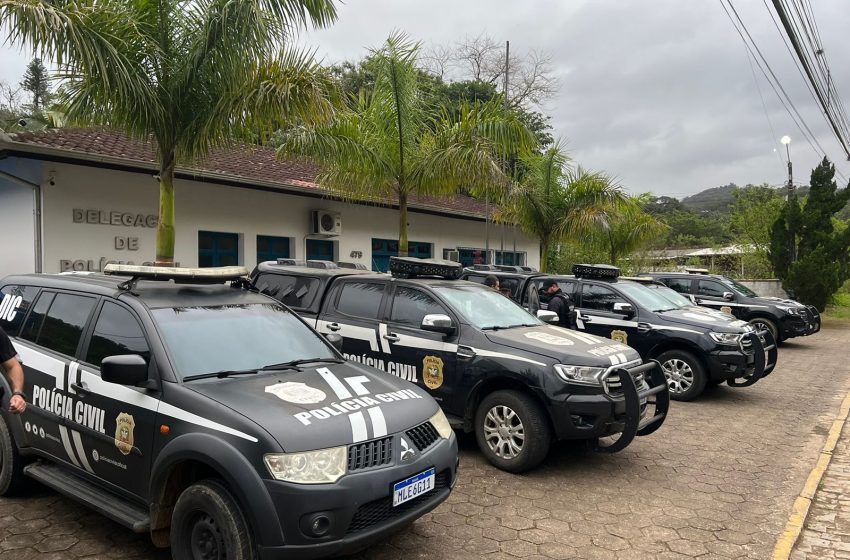 DIC cumpre mandados de busca e apreensão em Corupá