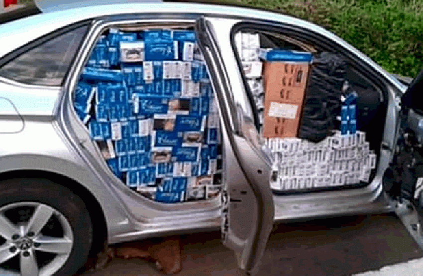  Motorista é preso com carro lotado de cigarros contrabandeados