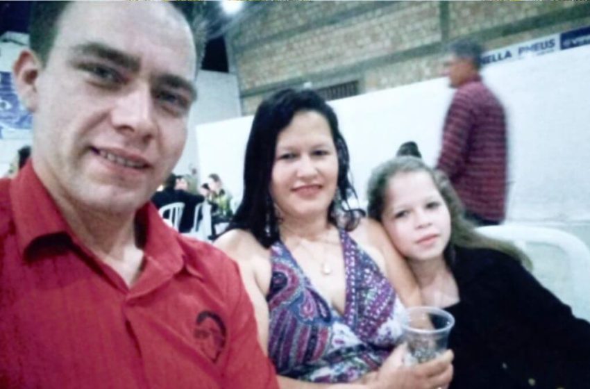  Grávida caminha por uma hora no meio do mato para escapar de enchente em Taió