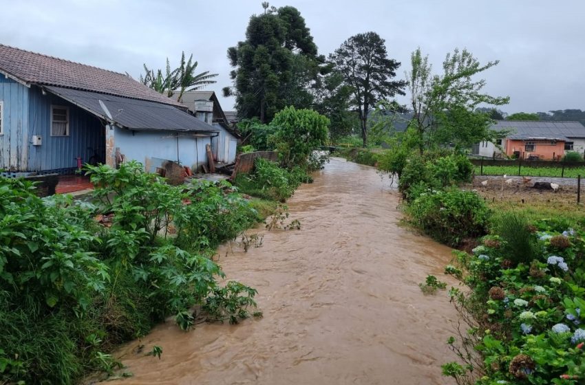  Rio ameaça algumas residências