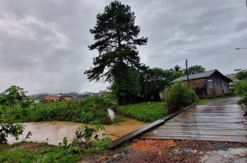  São Bento do Sul tem pontos de alagamento