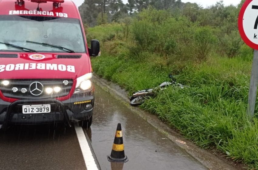  Motociclista ferido no acesso para Bateias