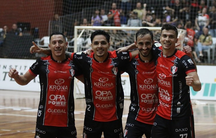  JEC/Krona vence e vai enfrentar Jaraguá na final