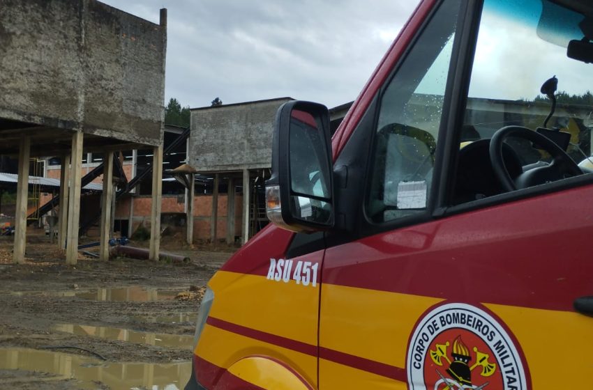  Homem é conduzido ao Hospital após sofrer queda