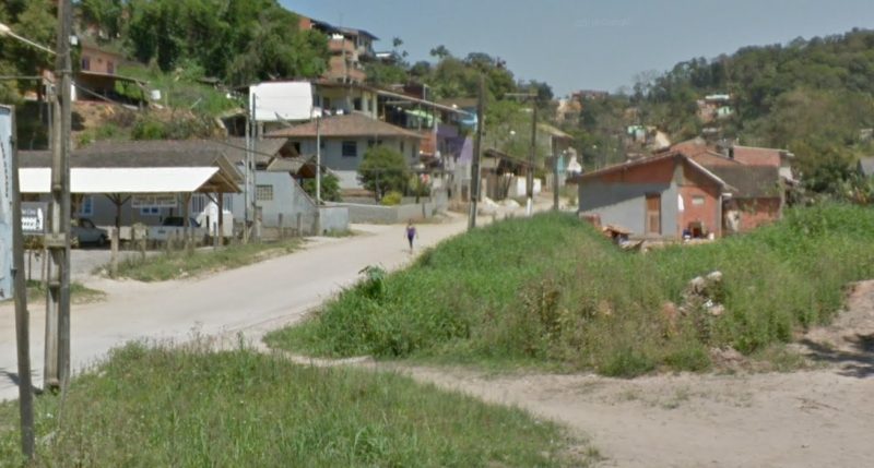  Dois homens acabam mortos após briga