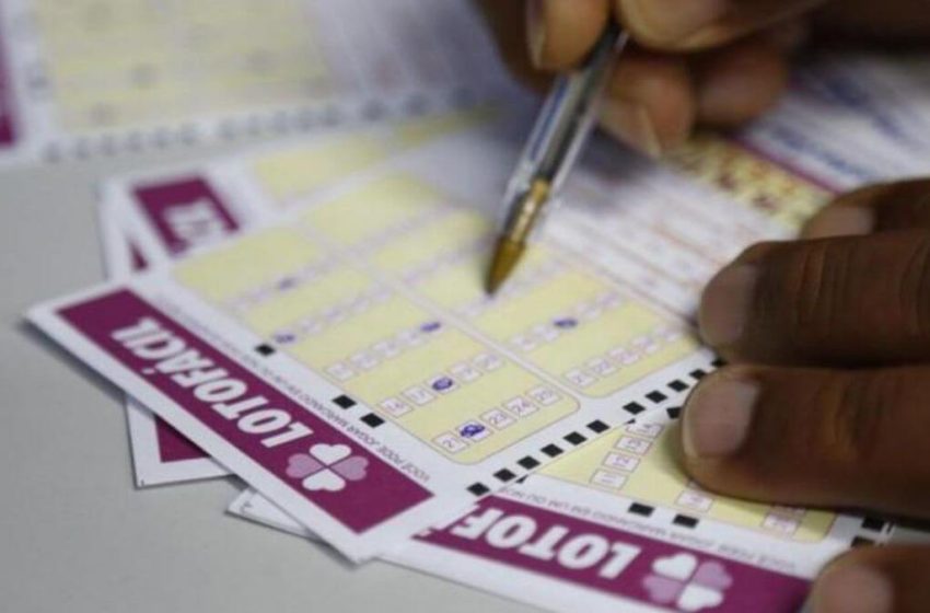  Apostador do Alto Vale acerta 15 números da Lotofácil e quase fica milionário