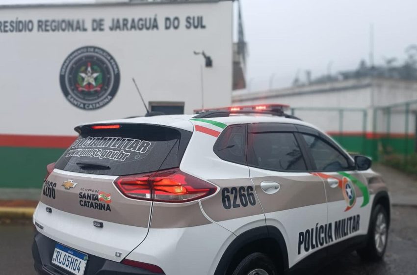  Jovem vai parar na delegacia após danificar objetos e causar perturbação em condomínio