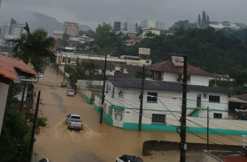  Após breve trégua, temporais retornam para SC nesta semana