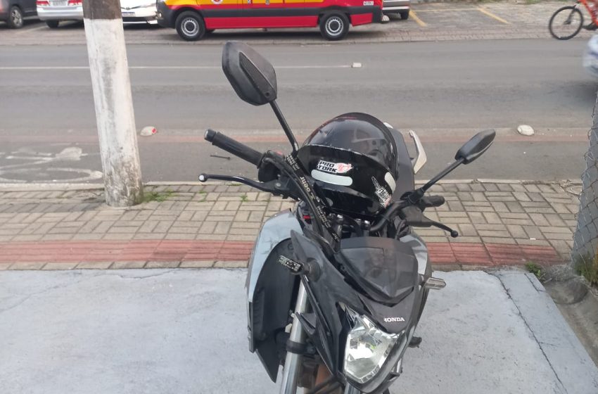  Motociclista fica ferido em acidente