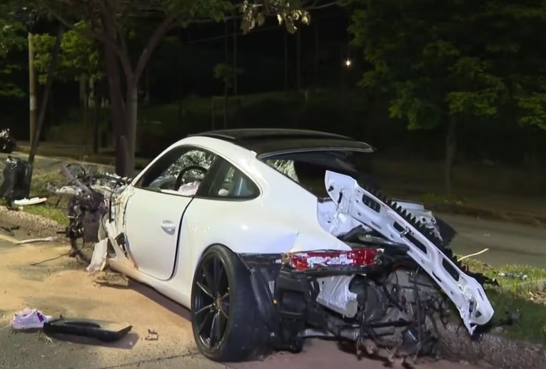  Motorista que bateu Porsche a 260 km/h é autuado por homicídio culposo