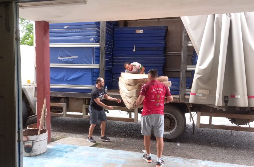  Materiais do Annes Gualberto são retirados para início da reforma