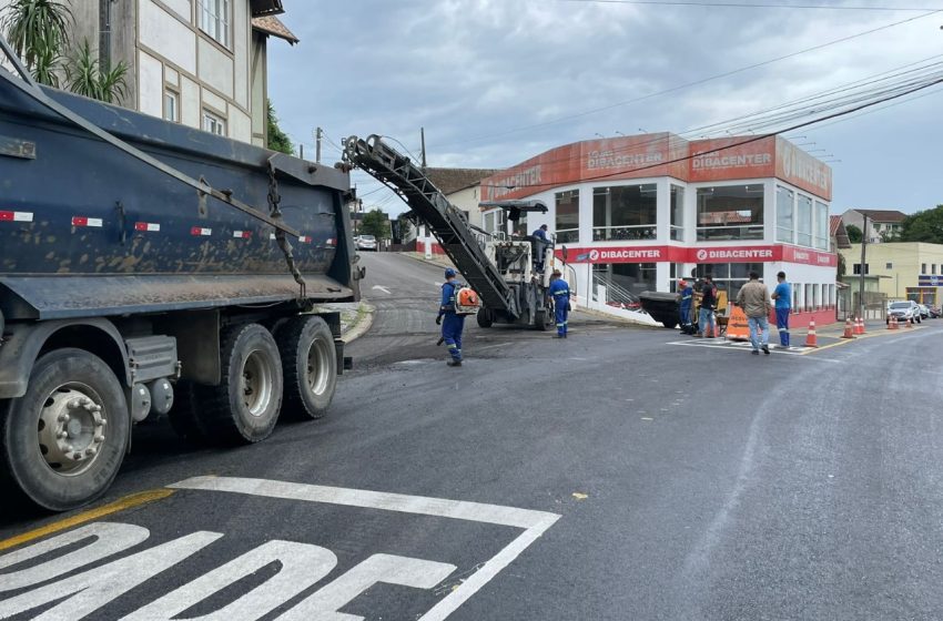 ATENÇÃO: Obras na Avenida Argolo